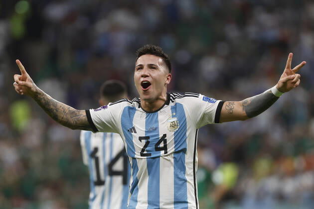 Enzo Fernandez of Argentina celebrates a goal during a FIFA World Cup, WM, Weltmeisterschaft, Fussball soccer match of the group phase between Argentina and Mexico at Lusail stadium in Lusail, Qatar 25 November 2022. World Cup 2022: Argentina vs. Mexico !ACHTUNG: NUR REDAKTIONELLE NUTZUNG!  Copyright: xJuanxIgnacioxRoncoronix GR6295 20221126-2c662687c4b71068a6d7d2c407e69afaf69dee37
