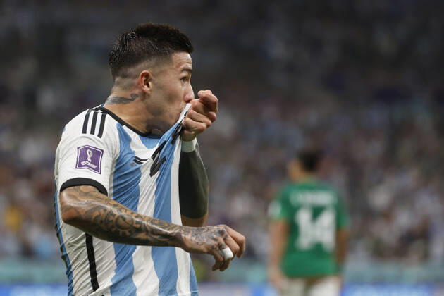 Enzo Fernandez of Argentina celebrates after scoring during a FIFA World Cup, WM, Weltmeisterschaft, Fussball soccer match of the group phase between Argentina and Mexico at Lusail stadium in Lusail, Qatar 25 November 2022. World Cup 2022: Argentina vs. Mexico !ACHTUNG: NUR REDAKTIONELLE NUTZUNG!  Copyright: xJuanxIgnacioxRoncoronix GR6289 20221126-ced4e27bb65c031b2be1fe7f591adf85187099b0