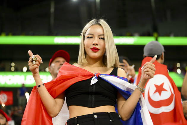 Supporters de l Equipe de France - Ambiance - sexy FOOTBALL : Tunisie vs France - Groupe D - coupe du Monde Qatar 2022 - 30 11 2022 JBAutissier Panoramic