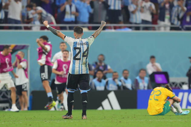 Enzo Fernandez of Argentina celebrates victory during the FIFA World Cup, WM, Weltmeisterschaft, Fussball Qatar 2022 round of 16 match between Argentina and Australia at Ahmad Bin Ali Stadium, Ar-Rayyan, Qatar on 3 December 2022. Copyright: xPeterxDovganx 34860092