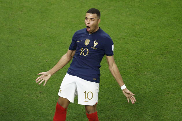Kylian Mbappe of France celebrates a goal during the FIFA round 16 soccer match between France and Poland at Al Thumama a stadium in Doha, Qatar, 04 December 2022. World Cup 2022: France vs. Poland !ACHTUNG: NUR REDAKTIONELLE NUTZUNG! Copyright: xRodrigoxJiménezx GR7176 20221204-bbfce642e644aa2b51126b2eb3ec63d7036d5419