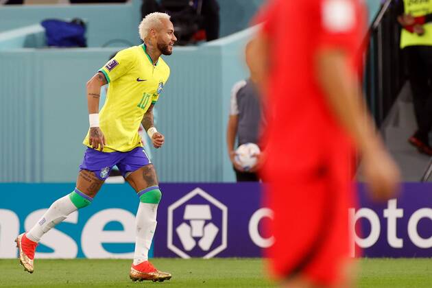 DOHA, 05-12-2022, Stadium , World Cup 2022 in Qatar , Round of 16, game between Brazil and South Korea, Brazil player Neymar after scoring 2-0 from the penalty spot Brazil - South Korea x19453183x Copyright:
