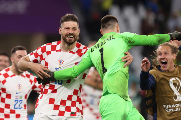 Croatia v Brazil : FIFA World Cup, WM, Weltmeisterschaft, Fussball 9 December 2022, Doha - FIFA World Cup Qatar 2022 - Quarter-Finals - Croatia v Brazil - Bruno Petkovic of Croatia celebrates victory - Photo: Charlotte Wilson Offside. Doha Qatar Copyright: xCharlottexWilsonx xOffsidexOffside