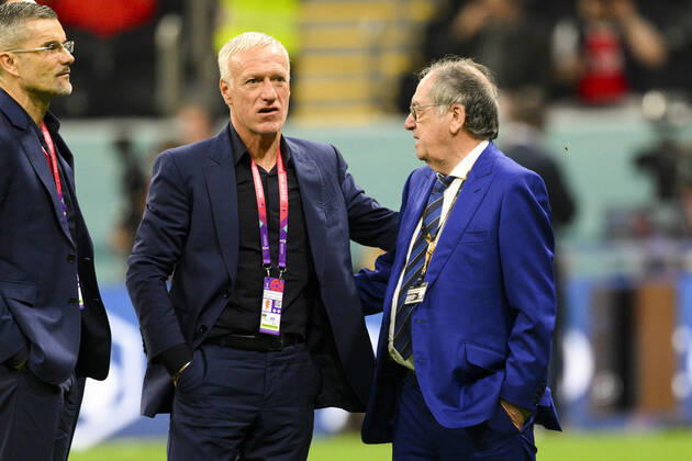 Didier Deschamps entraineur Selectionneur et Noel Le Graet - president FFF FOOTBALL : France vs Maroc - 1 2 finale - coupe du Monde Qatar 2022 - 14 12 2022 JBAutissier Panoramic