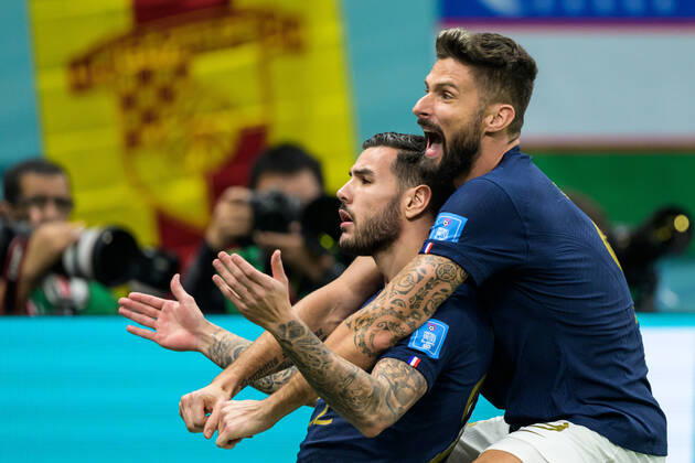 221214 Theo Hernandez and Olivier Giroud of France celebrate after 1-0 during the FIFA World Cup, WM, Weltmeisterschaft, Fussball 2022 semifinal between France and Morocco on December 14, 2022 in Doha. Photo: Joel Marklund BILDBYRAN kod JM JM0412 bbeng fotboll football soccer fotball vm fotbolls-vm fotball-vm fotbolls-vm 2022 fifa world cup 2022 semifinal semi-final frankrike france marocko morocco jubel celebration Copyright: JOELxMARKLUND BB221214JM032