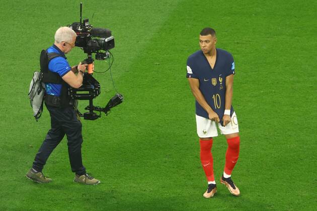 Mandatory Credit: Photo by Kieran McManus Shutterstock (13661836l) Kylian Mbappe of France France v Morocco, FIFA World Cup, WM, Weltmeisterschaft, Fussball 2022, Semi Final, Football, Al Bayt Stadium, Al Khor, Qatar - 14 Dec 2022 Editorial Use Only France v Morocco, FIFA World Cup 2022, Semi Final, Football, Al Bayt Stadium, Al Khor, Qatar - 14 Dec 2022 Editorial Use Only Copyright: xKieranxMcManus Shutterstockx 13661836l