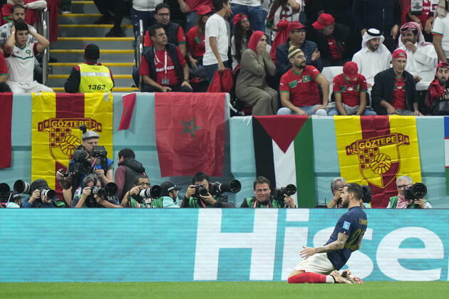 France v Morocco: Semi Final - FIFA World Cup, WM, Weltmeisterschaft, Fussball Qatar 2022 Theo Hernandez left-back of France and AC Milan celebrates after scoring his sides first goal during the FIFA World Cup Qatar 2022 semi final match between France and Morocco at Al Bayt Stadium on December 14, 2022 in Al Khor, Qatar. Al Khor Qatar  Copyright: xJosexBretonx originalFilename:breton-francevm221214_npW5X.jpg