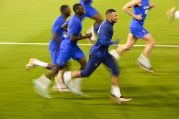 MBAPPE Kylian (FRA) FOOTBALL : Entrainement de l Equipe de France - coupe du Monde Qatar 2022 - 16 12 2022 JBAutissier Panoramic