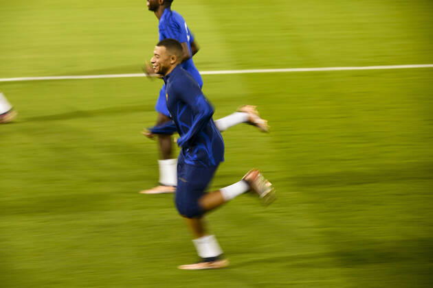 MBAPPE Kylian (FRA) FOOTBALL : Entrainement de l Equipe de France - coupe du Monde Qatar 2022 - 16 12 2022 JBAutissier Panoramic
