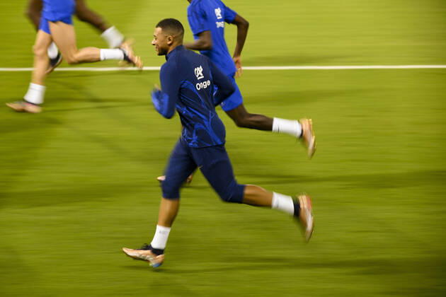 MBAPPE Kylian (FRA) FOOTBALL : Entrainement de l Equipe de France - coupe du Monde Qatar 2022 - 16 12 2022 JBAutissier Panoramic