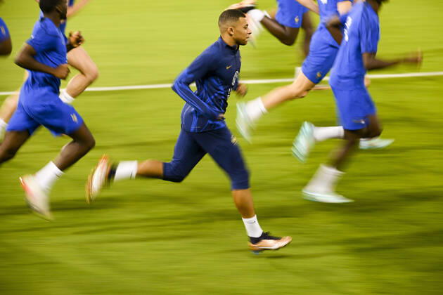 MBAPPE Kylian (FRA) FOOTBALL : Entrainement de l Equipe de France - coupe du Monde Qatar 2022 - 16 12 2022 JBAutissier Panoramic