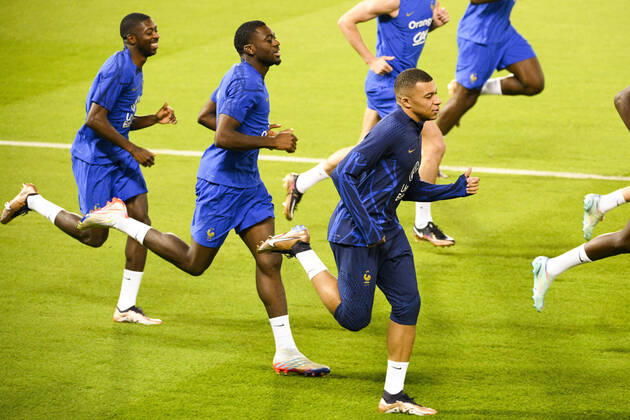 MBAPPE Kylian (FRA) FOOTBALL : Entrainement de l Equipe de France - coupe du Monde Qatar 2022 - 16 12 2022 JBAutissier Panoramic