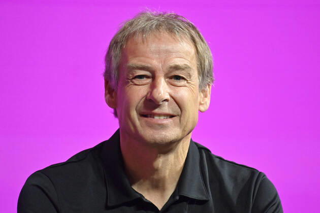 Juergen KLINSMANN, Einzelbild,angeschnittenes Einzelmotiv,Portraet,Portrait,Porträt. Technical Study Group media briefing Pressekonefrenz der technischen Kommisson am 17.12.2022. Fussball Weltmeisterschaft 20122 in Katar vom 20.11. - 18.12.2022