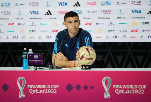 Mandatory Credit: Photo by Dave Shopland Shutterstock (13670834f) Lisandro Martinez of Argentina press conference, PK, Pressekonferenz Argentina Press Conference, FIFA World Cup, WM, Weltmeisterschaft, Fussball 2022, Football, Main Media Centre, Doha, Qatar - 17 Dec 2022 Editorial Use Only Argentina Press Conference, FIFA World Cup 2022, Football, Main Media Centre, Doha, Qatar - 17 Dec 2022 Editorial Use Only Copyright: xDavexShopland Shutterstockx 13670834f