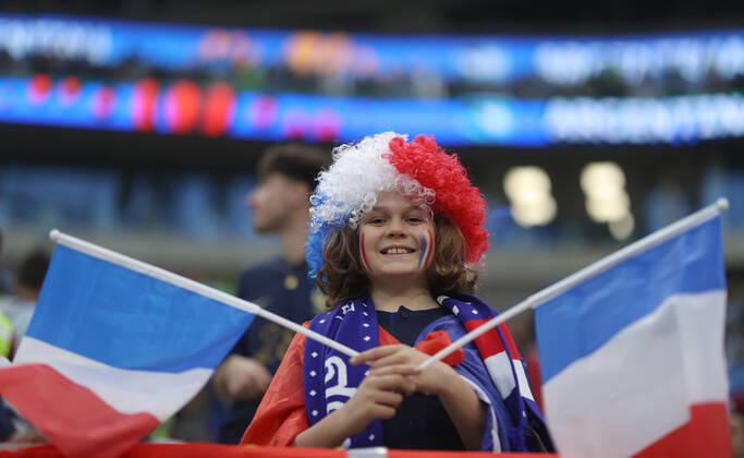 French fans attend the Qatar 2022 World Cup final between Argentina and France at the Lusail stadium today, Qatar 18 December 2022. Soccer World Cup 2022: Argentina - France !ACHTUNG: NUR REDAKTIONELLE NUTZUNG!  Copyright: xJuanxIgnacioxRoncoronix GR7017 20221218-705b779ebd01d6a245da7b6408b8d9dd58cd3c99