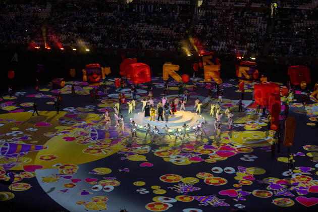Football - FIFA World Cup, WM, Weltmeisterschaft, Fussball Qatar 2022 - Final - Argentina v France DOHA, QATAR - Sunday, December 18, 2022: Artists perform during the closing ceremony before the FIFA World Cup Qatar 2022 Final match between Argentina and France at the Lusail Stadium. AL-DAAYEN Lusail Stadium DOHA QATAR  Copyright: xDavidxRawcliffex P2022-12-18-FIFA_World_Cup_Final_2022-11
