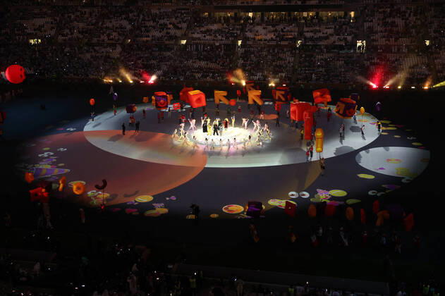 (221218) -- LUSAIER, Dec. 18, 2022 -- Artists perform during the closing ceremony prior to the Final between Argentina and France at the 2022 FIFA World Cup, WM, Weltmeisterschaft, Fussball at Lusail Stadium in Lusail, Qatar, Dec. 18, 2022. ) (SP)QATAR-LUSAIL-2022 WORLD CUP-FINAL-ARG VS FRA XuxZijian