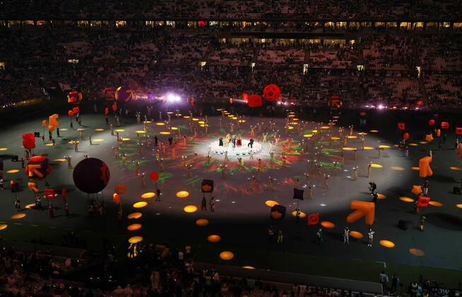 (221218) -- LUSAIER, Dec. 18, 2022 -- Artists perform during the closing ceremony prior to the Final between Argentina and France at the 2022 FIFA World Cup, WM, Weltmeisterschaft, Fussball at Lusail Stadium in Lusail, Qatar, Dec. 18, 2022. ) (SP)QATAR-LUSAIL-2022 WORLD CUP-FINAL-ARG VS FRA XuxZijian 