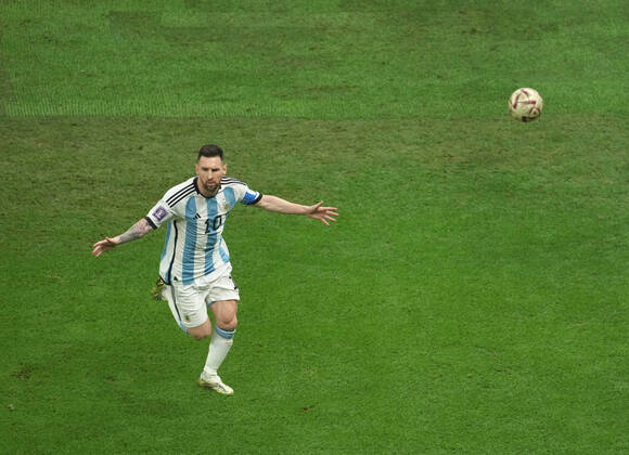 (221218) -- LUSAIER, Dec. 18, 2022 -- Lionel Messi of Argentina celebrates his goal during the Final between Argentina and France at the 2022 FIFA World Cup, WM, Weltmeisterschaft, Fussball at Lusail Stadium in Lusail, Qatar, Dec. 18, 2022. ) (SP)QATAR-LUSAIL-2022 WORLD CUP-FINAL-ARG VS FRA XiaoxYijiu