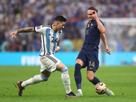 Doha, Qatar, 18th December 2022. Enzo Fernandez of Argentina tackles Adrien Rabiot of France during the FIFA World Cup, WM, Weltmeisterschaft, Fussball 2022 match at Lusail Stadium, Doha. Picture credit should read: David Klein Sportimage EDITORIAL USE ONLY. No use with unauthorised audio, video, data, fixture lists, club league logos or live services. Online in-match use limited to 120 images, no video emulation. No use in betting, games or single club league player publications. SPI-2101-0107