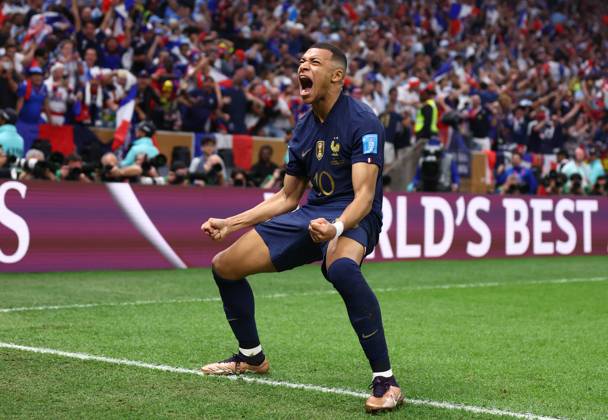 Doha, Qatar, 18th December 2022. Kylan Mbappe of France celebrates scoring their second goal the equaliser during the FIFA World Cup, WM, Weltmeisterschaft, Fussball 2022 match at Lusail Stadium, Doha. Picture credit should read: David Klein Sportimage EDITORIAL USE ONLY. No use with unauthorised audio, video, data, fixture lists, club league logos or live services. Online in-match use limited to 120 images, no video emulation. No use in betting, games or single club league player publications. SPI-2101-0152