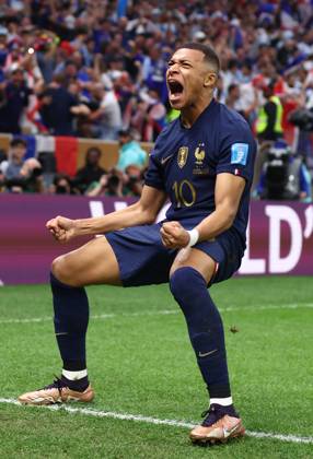 Doha, Qatar, 18th December 2022. Kylan Mbappe of France celebrates scoring their second goal the equaliser during the FIFA World Cup, WM, Weltmeisterschaft, Fussball 2022 match at Lusail Stadium, Doha. Picture credit should read: David Klein Sportimage EDITORIAL USE ONLY. No use with unauthorised audio, video, data, fixture lists, club league logos or live services. Online in-match use limited to 120 images, no video emulation. No use in betting, games or single club league player publications. SPI-2101-0153