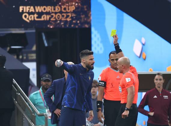 Doha, Qatar, 18th December 2022. Olivier Giroud of France receives yellow card while on the bench during the FIFA World Cup, WM, Weltmeisterschaft, Fussball 2022 match at Lusail Stadium, Doha. Picture credit should read: David Klein Sportimage EDITORIAL USE ONLY. No use with unauthorised audio, video, data, fixture lists, club league logos or live services. Online in-match use limited to 120 images, no video emulation. No use in betting, games or single club league player publications. SPI-2101-0159