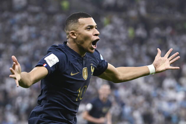 (221218) -- LUSAIER, Dec. 18, 2022 -- Kylian Mbappe of France celebrates his goal during the Final between Argentina and France at the 2022 FIFA World Cup, WM, Weltmeisterschaft, Fussball at Lusail Stadium in Lusail, Qatar, Dec. 18, 2022. ) (SP)QATAR-LUSAIL-2022 WORLD CUP-FINAL-ARG VS FRA LixGa
