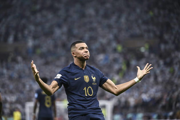 (221218) -- LUSAIER, Dec. 18, 2022 -- Kylian Mbappe of France celebrates his goal during the Final between Argentina and France at the 2022 FIFA World Cup, WM, Weltmeisterschaft, Fussball at Lusail Stadium in Lusail, Qatar, Dec. 18, 2022. ) (SP)QATAR-LUSAIL-2022 WORLD CUP-FINAL-ARG VS FRA LixGa
