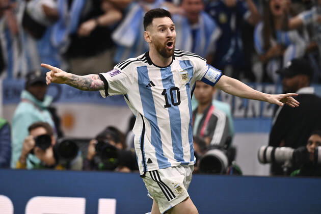 Foto Fabio Ferrari LaPresse - 18 Dicembre 2022 Lusail, Qatar - - Calcio - Qatar 2022 - Coppa del Mondo Fifa - Argentina vs Francia - Finale - Lusail Iconic Stadium - Nella foto: esultanza Lionel Messi (Argentina) 3-2 December 18, 2022 Lusail, Qatar - sport - Soccer - Qatar 2022- FIFA World Cup, WM, Weltmeisterschaft, Fussball - Argentina vs Francia - Final - Lusail Iconic Stadium In the pic: esultanza Lionel Messi (Argentina) 3-2 Copyright: xFabioxFerrari LaPressex