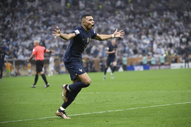 (221218) -- LUSAIER, Dec. 18, 2022 -- Kylian Mbappe of France celebrates his goal during the Final between Argentina and France at the 2022 FIFA World Cup, WM, Weltmeisterschaft, Fussball at Lusail Stadium in Lusail, Qatar, Dec. 18, 2022. ) (SP)QATAR-LUSAIL-2022 WORLD CUP-FINAL-ARG VS FRA LixGa
