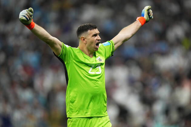 QAT: Argentina v France. FIFA World Cup, WM, Weltmeisterschaft, Fussball Qatar 2022. Final Emiliano Martinez of Argentina during the FIFA World Cup Qatar 2022 match, Final, between Argentina and France played at Lusail Stadium on Dec 18, 2022 in Lusail, Qatar. Copyright: xBaguxBlancox xPRESSINx WC_221218_273