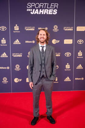 Sebastian Vettel (Rennfahrer), Sportler des Jahres, Verleihung der Ehrung im Jahre 2022, 18.12.2022, Eibner-Pressefoto Sascha Walther Sportler des Jahres, Verleihung der Ehrung im Jahre 2022, 18.12.2022 Baden-Baden Copyright: xEibner-Pressefotox EP_EER
