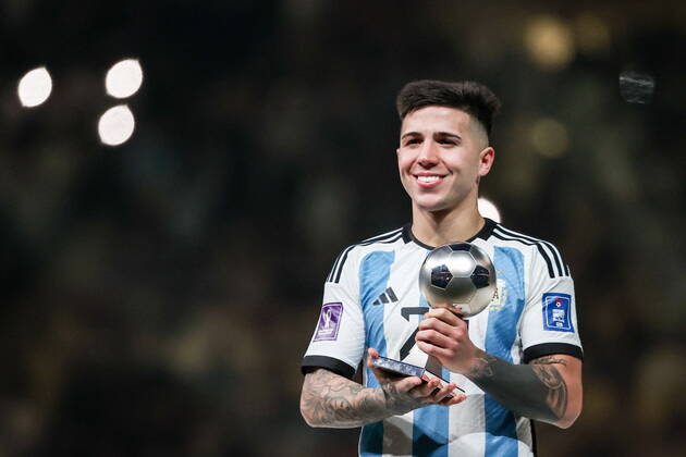 QATAR, LUSAIL - DECEMBER 18, 2022: Argentina s player captain Enzo Fernandez celebrates during the trophy ceremony for the 2022 FIFA World Cup, WM, Weltmeisterschaft, Fussball final football match between Argentina and France at Lusail Iconic Stadium. Argentina won 3-3 (4-2) in a penalty shootout. Sergei Bobylev TASS  56487229