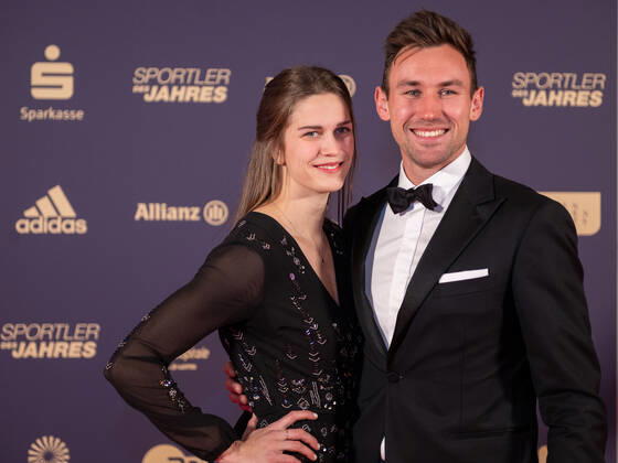 Niklas Kaul und Mareike Roesing, Sportler des Jahres, Verleihung der Ehrung im Jahre 2022, 18.12.2022, Eibner-Pressefoto Sascha Walther Sportler des Jahres, Verleihung der Ehrung im Jahre 2022, 18.12.2022 Baden-Baden Copyright: xEibner-Pressefotox EP_EER