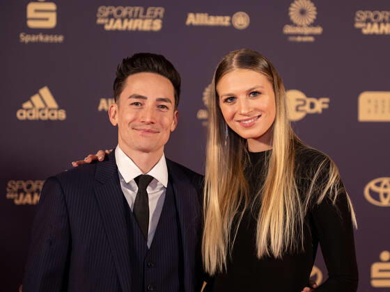 Marcel Nguyen und Noemi Peschel, Sportler des Jahres, Verleihung der Ehrung im Jahre 2022, 18.12.2022, Eibner-Pressefoto Sascha Walther Sportler des Jahres, Verleihung der Ehrung im Jahre 2022, 18.12.2022 Baden-Baden Copyright: xEibner-Pressefotox EP_EER