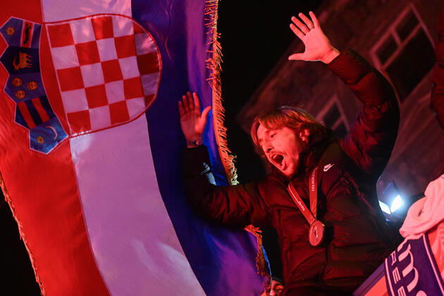 Croatia victory parade Luka Modric is pictured during the Croatia team victory parade at Ban Jelacic square (following their victory over Morocco in the 2022 FIFA World Cup, WM, Weltmeisterschaft, Fussball bronze medal match the previous day) on December 18, 2022 in Zagreb, Croatia. MarkoxLukunic PIXSELL