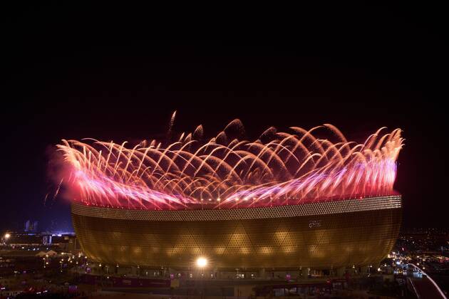 RECORD DATE NOT STATED FIFA World Cup, WM, Weltmeisterschaft, Fussball Qatar 2022 Argentina vs France Final Fireworks during the game Argentina vs France, corresponding to the great final of the FIFA World Cup Qatar 2022, at Lusail Stadium, Lusail, Doha, on December 18, 2022. <br><br> Pirotecnia durante el partido Argentina vs Francia, correspondiente a la gran final de la Copa Mundial de la FIFA Catar 2022, en el Estadio Lusail, Lusail, Doha, el 18 de Diciembre de 2022 LUSAIL DOHA QATAR Copyright: xCristianxdexMarchenax 20221218_11839
