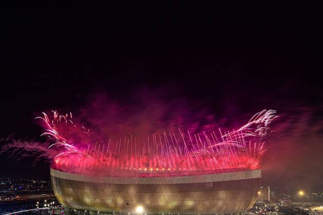 RECORD DATE NOT STATED FIFA World Cup, WM, Weltmeisterschaft, Fussball Qatar 2022 Argentina vs France Final Fireworks during the game Argentina vs France, corresponding to the great final of the FIFA World Cup Qatar 2022, at Lusail Stadium, Lusail, Doha, on December 18, 2022. <br><br> Pirotecnia durante el partido Argentina vs Francia, correspondiente a la gran final de la Copa Mundial de la FIFA Catar 2022, en el Estadio Lusail, Lusail, Doha, el 18 de Diciembre de 2022 LUSAIL DOHA QATAR Copyright: xAdrianxMaciasx 20221218_11890