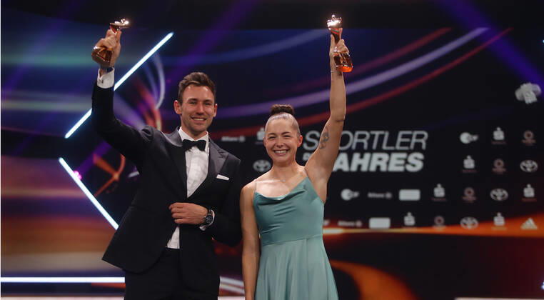 Baden-Baden , Sportler des Jahres 2022 , von links: Gina Lückenkemper Niklas Kaul