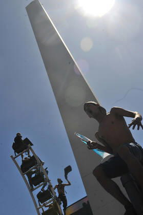 Football Football - Finale de la Coupe du monde de la FIFA Qatar 2022 - Fans à Buenos Aires - Buenos Aires, Argentine - 18 dà cembre 2022 Les fans argentins cà lebrent leur victoire dans la Coupe du monde. FOOTBALL : Coupe du Monde de la FIFA - Qatar 2022 - Les supporters à Buenos Aires - 18 12 2022 JaimeOlivos Panoramic