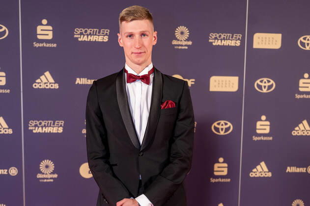 Florian Wellbrock, Sportler des Jahres, Verleihung der Ehrung im Jahre 2022, 18.12.2022, Eibner-Pressefoto Sascha Walther Sportler des Jahres, Verleihung der Ehrung im Jahre 2022, 18.12.2022 Baden-Baden Copyright: xEibner-Pressefotox EP_EER