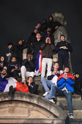 World Cup 2022: Les Bleus et les supporters place de la Concorde, Paris, France, on December 19th, 2022. 19 12 2022-Paris, FRANCE. 287029 2022-12-19 PARIS France  Copyright: xL.Urmanx xStarfacex 0196959970st