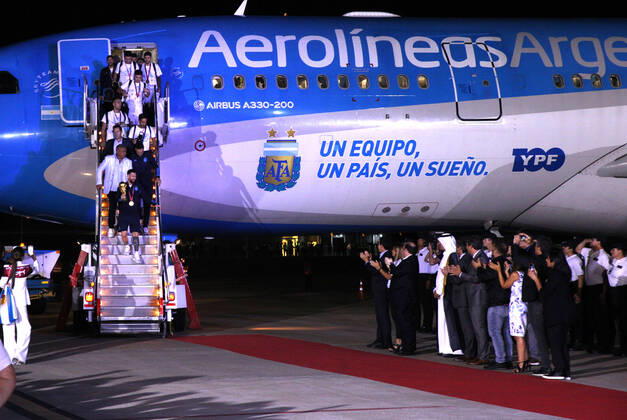Sport Bilder des Tages December 20, 2022, ciudad Autonoma, Buenos aires, Argentina: Argentina world champion of the Qatar cup 2022 arrived in argentina at the ezeiza airport ciudad Autónoma Argentina - ZUMAc230 0196964971st Copyright: xVirginiaxChailex