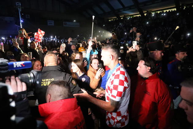 PXL_Dejan Lovren welcome ceremony Welcome ceremony for the Croatian national team, Nationalteam player Dejan Lovren after Croatia won bronze medal at the 2022 FIFA World Cup, WM, Weltmeisterschaft, Fussball in Qatar; in Karlovac; Croatia; KristinaxStedulxFabac PIXSELL