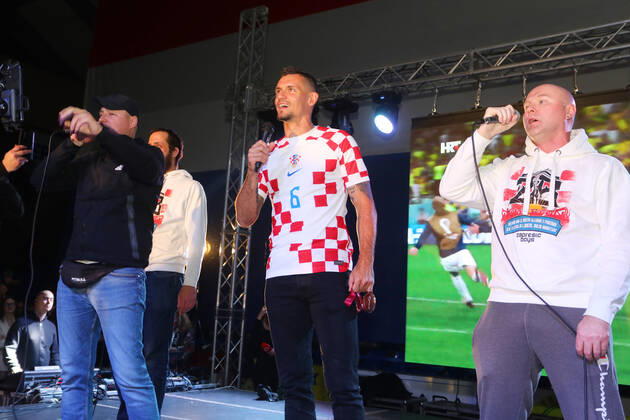 PXL_Dejan Lovren welcome ceremony Welcome ceremony for the Croatian national team, Nationalteam player Dejan Lovren after Croatia won bronze medal at the 2022 FIFA World Cup, WM, Weltmeisterschaft, Fussball in Qatar; in Karlovac; Croatia; KristinaxStedulxFabac PIXSELL