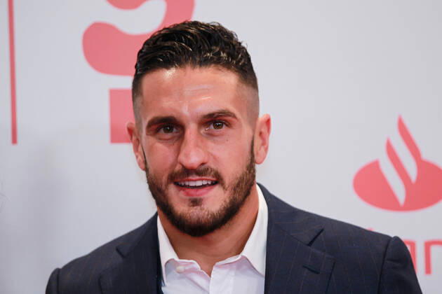 December 20, 2022, MADRID, MADRID, SPAIN: Koke Resurreccion, football player of Atletico de Madrid poses for a photo during the 16th edition of the As Sports Awards at The Westin Palace on December 20, 2022 in Madrid, Spain. MADRID SPAIN - ZUMAa181 20221220_zaa_a181_022 Copyright: xIrinaxR.xHipolitox