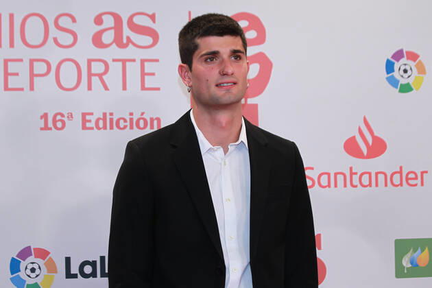 December 20, 2022, MADRID, MADRID, SPAIN: Asier Martinez, athlete of Spain poses for a photo during the 16th edition of the As Sports Awards at The Westin Palace on December 20, 2022 in Madrid, Spain. MADRID SPAIN - ZUMAa181 20221220_zaa_a181_040 Copyright: xIrinaxR.xHipolitox