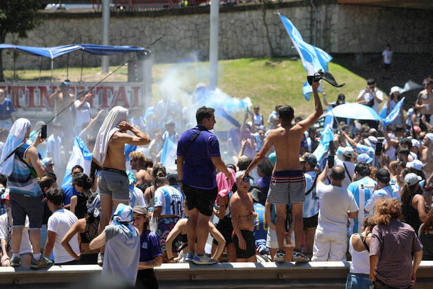 December 20, 2022: World Cup 2022: Argentina s victory parade in Buenos Aires. The victorious Argentine football team arrive back in Buenos Aires to a welcome from hundreds of thousands of fans. - ZUMAs180 0197020024st Copyright: xClaudioxSantistebanx