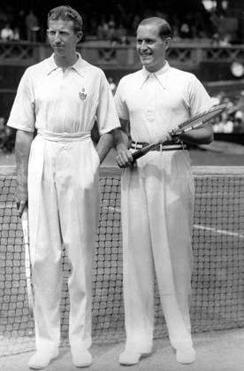 Donald Budge (left, American) and Gottfried von Cramm (German) in 1937. John Budge was a champion tennis player who became famous as the first man to win in a single year the four tournaments that compose the Grand Slam of tennis. He was considered to have the best backhand in the history of tennis, at least until the advent of Ken Rosewall in the 1950s and 60s.The Encyclopedia of Tennis page 36. Great Britain  Copyright: xTopFotox 0637917
